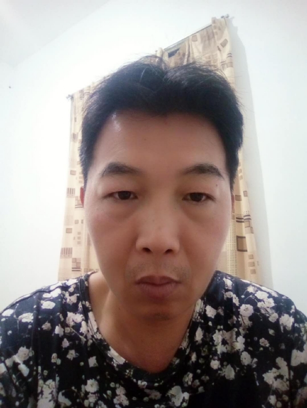 繁华哀伤的第一张照片--金门交友网