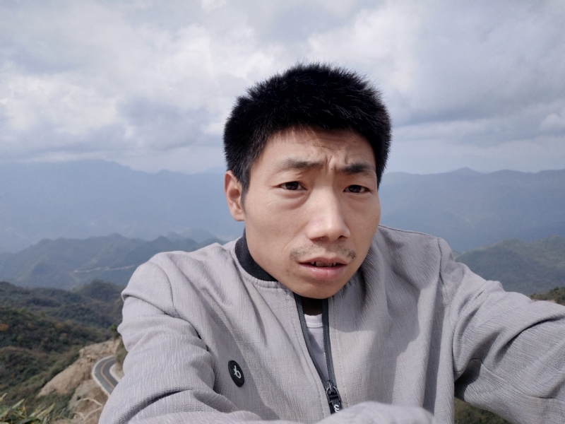 向后半生奋斗的第一张照片--金门交友网