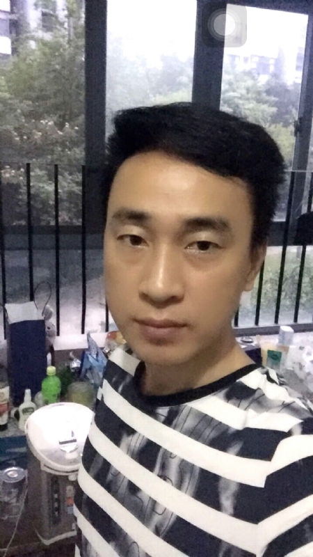 不期而遇的第一张照片--金门交友网