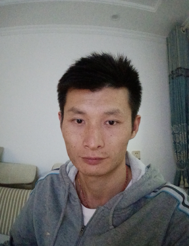 A找个靠谱的的第一张照片--金门交友网