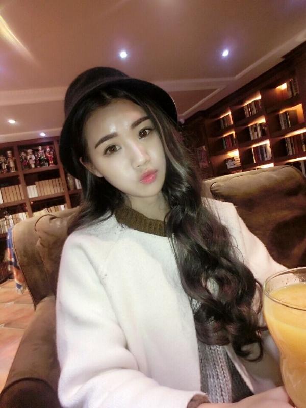 气质小妹的第三张照片--金门交友网