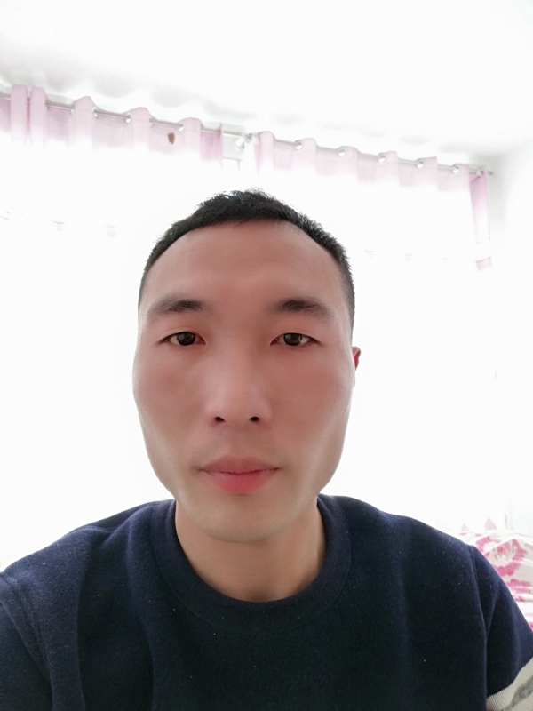 无悔的第一张照片--金门交友网