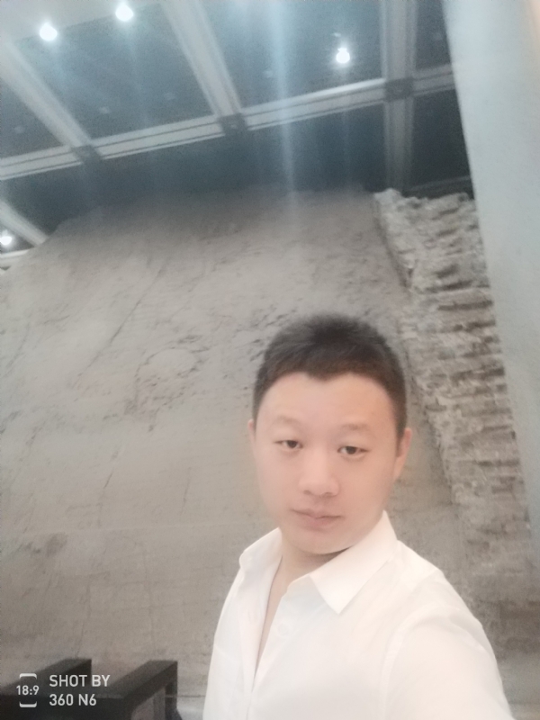 龚某人的第一张照片--金门交友网