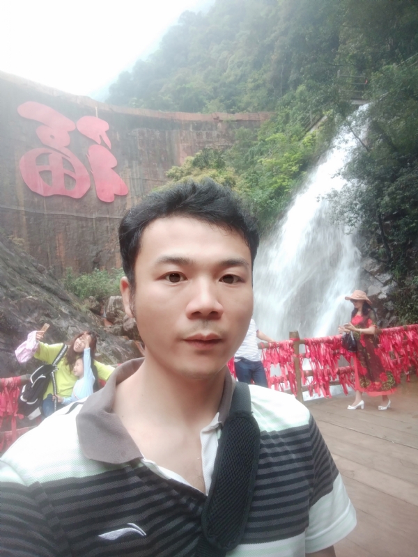 珊珊您是珊无无无妻的第一张照片--金门交友网