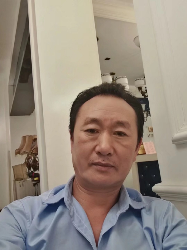 青松的第一张照片--金门交友网