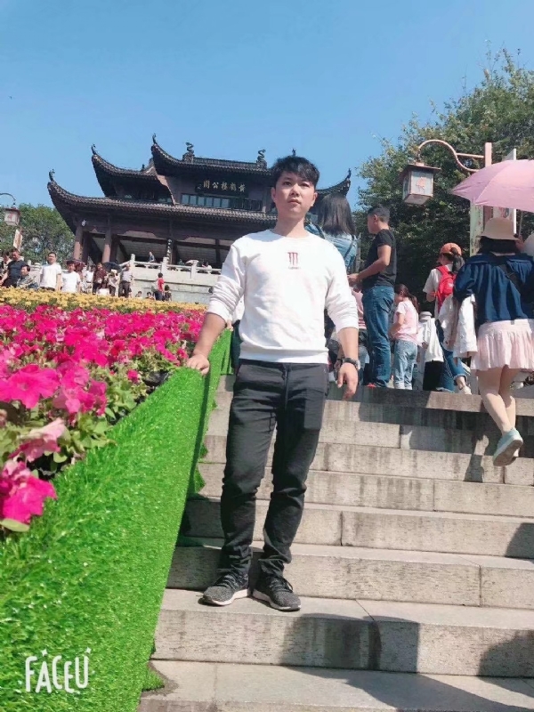 坦然的第二张照片--金门交友网