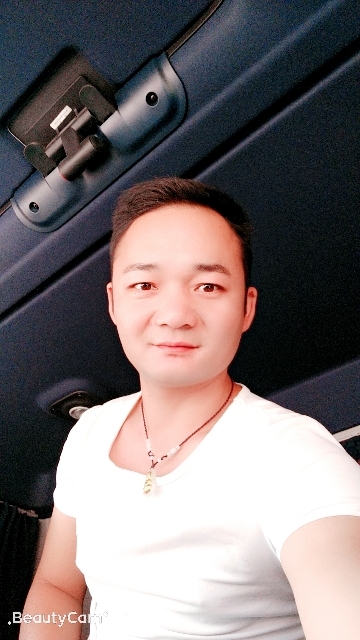 平凡的第一张照片--金门交友网
