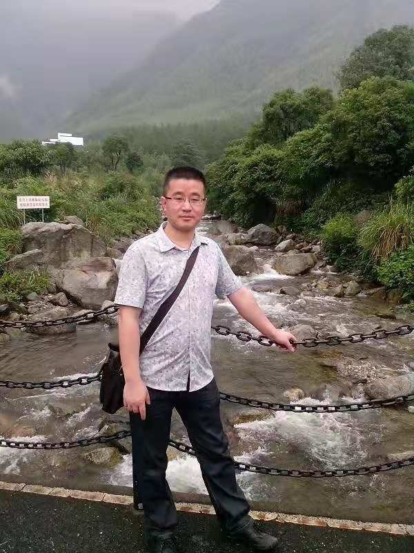 淡定牛魔王的第三张照片--金门交友网