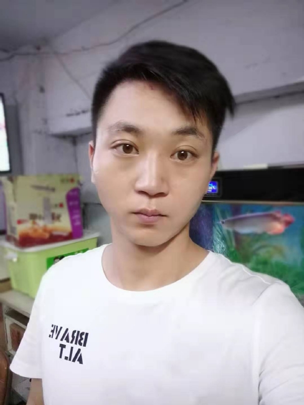 七秒记忆的第一张照片--金门交友网