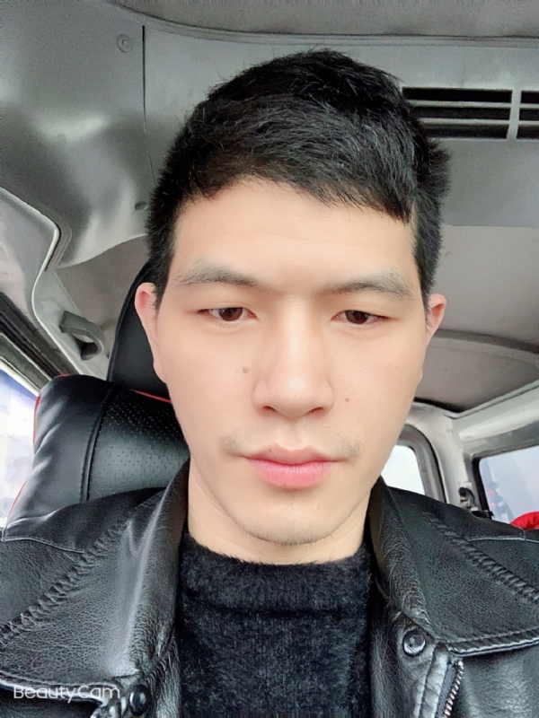 华仔的第一张照片--金门交友网