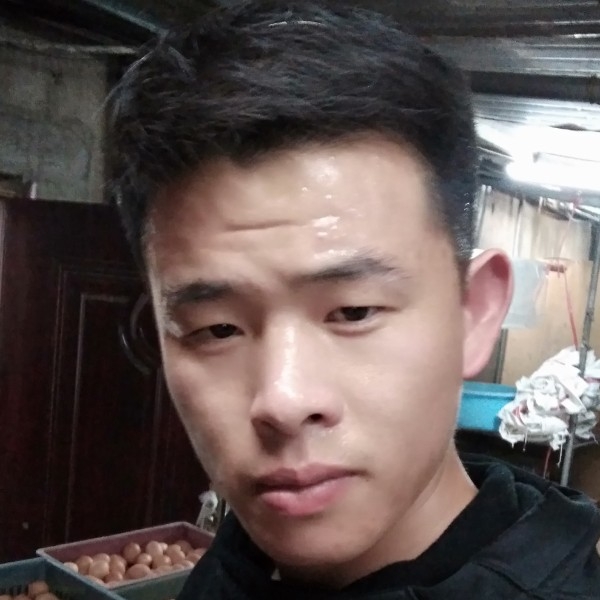 空白的第一张照片--金门交友网