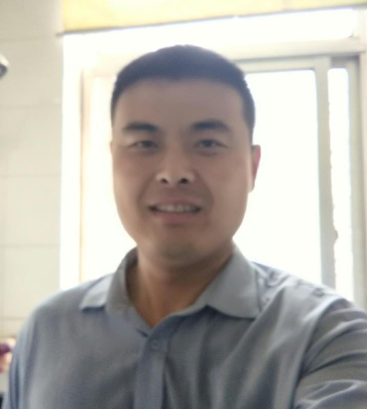李伟的第一张照片--金门交友网