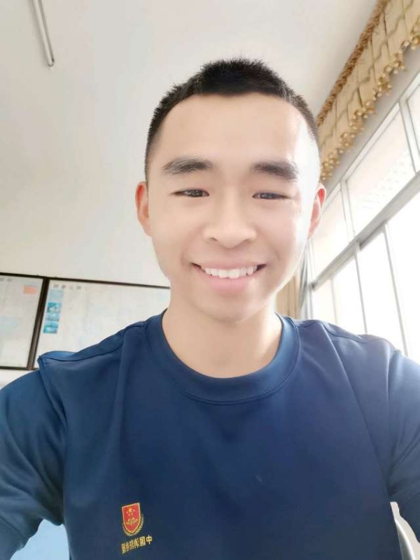 超超的第二张照片--金门交友网