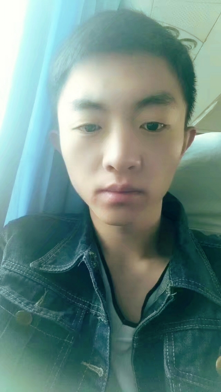 小手冰凉的第一张照片--金门交友网