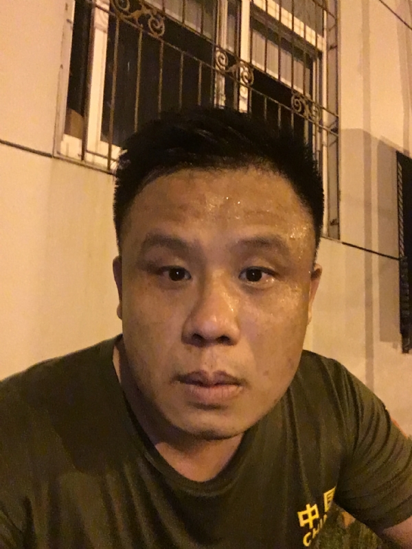 James2020的第一张照片--金门交友网