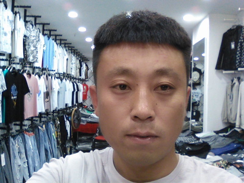 冰冷的心的第二张照片--金门交友网