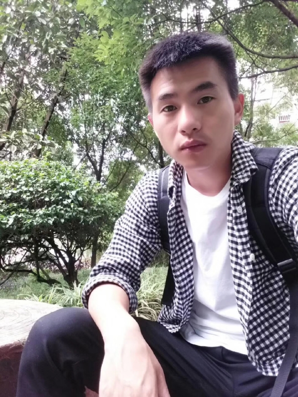 小杨的第一张照片--金门交友网