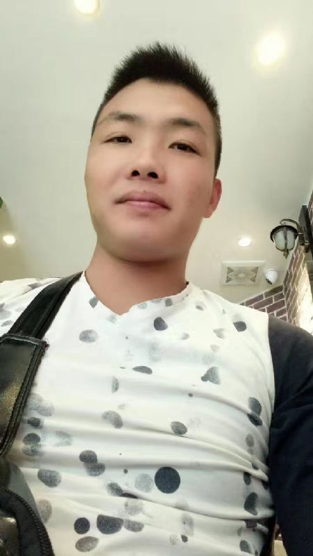 吃生蚝的小乖乖的第一张照片--金门交友网
