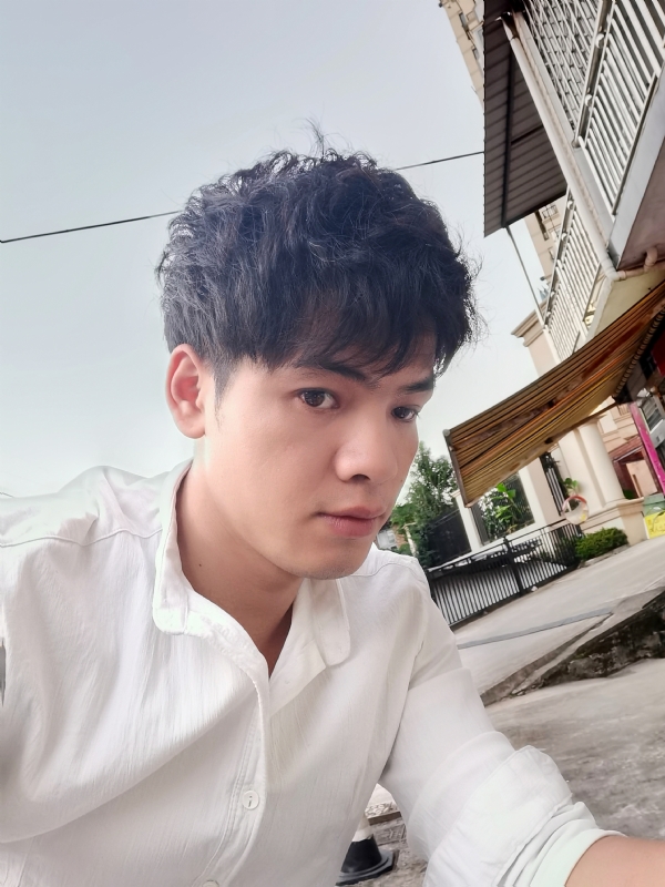 幕后老板的第二张照片--金门交友网