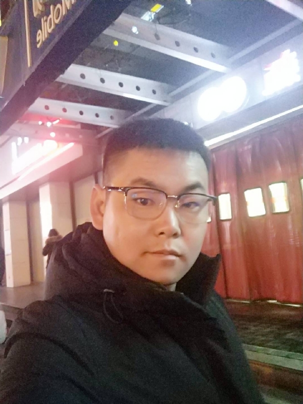 杜跃龙的第二张照片--金门交友网