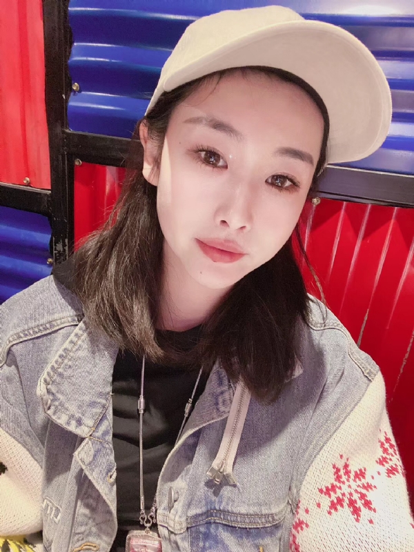 玲珑的第一张照片--金门交友网