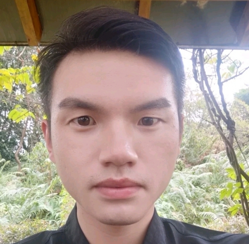 彬彬有礼的第一张照片--金门交友网