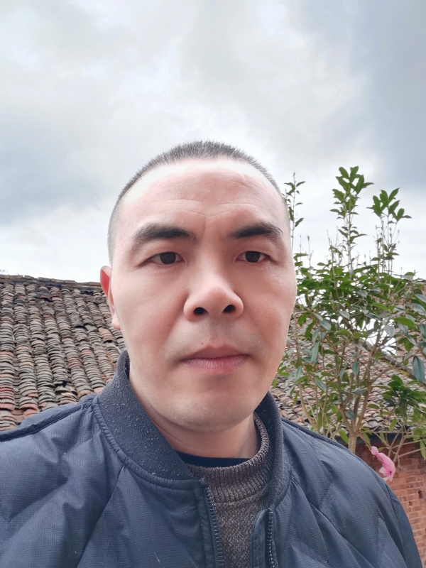 无悔的第一张照片--金门交友网