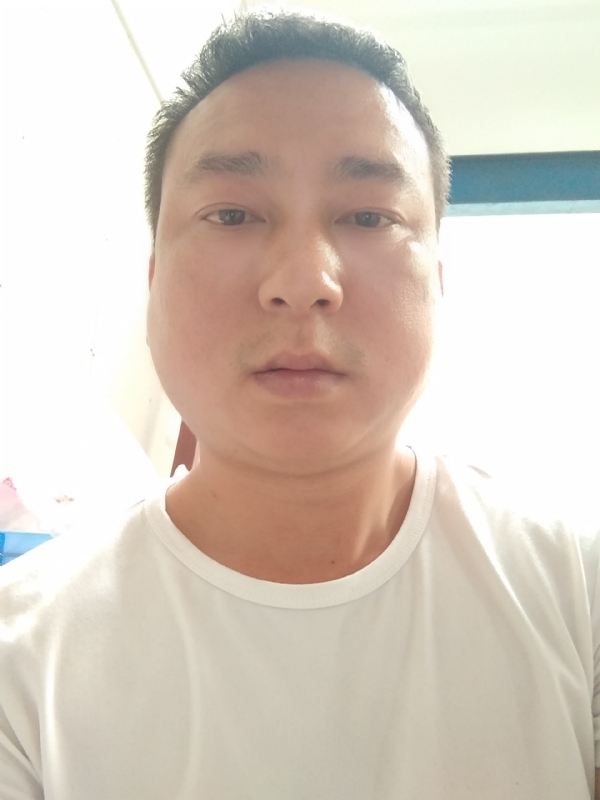 大叔的第一张照片--金门交友网