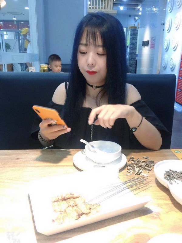 程程的第一张照片--金门交友网