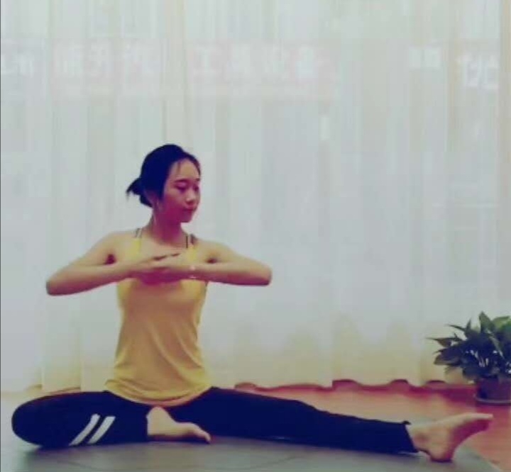 静静子的第一张照片--金门交友网