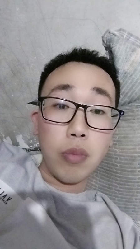 喜欢比我大的女人的第一张照片--金门交友网