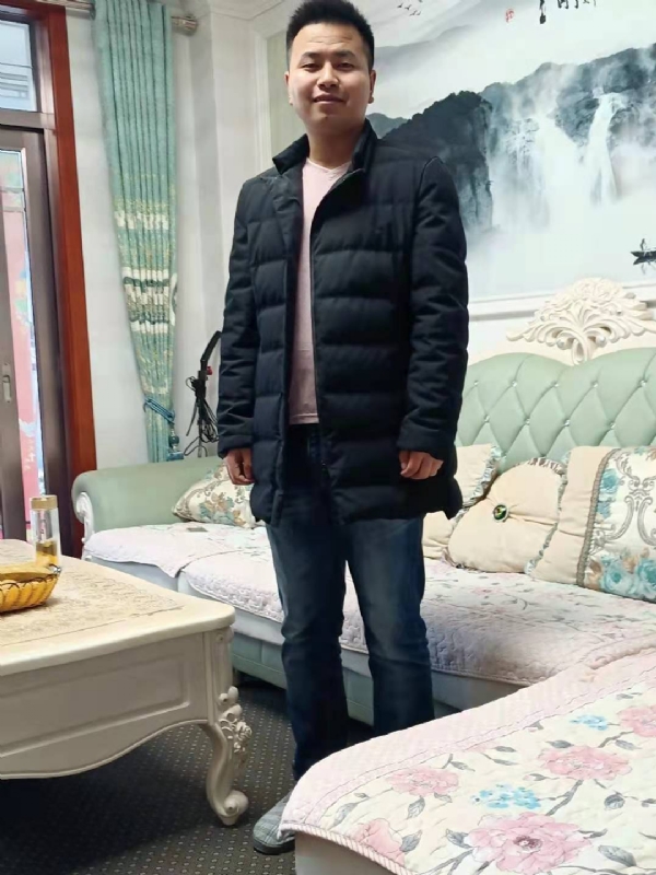 为爱奋斗的第一张照片--金门交友网