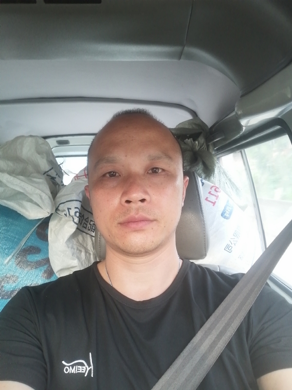 新旺丁的第二张照片--金门交友网