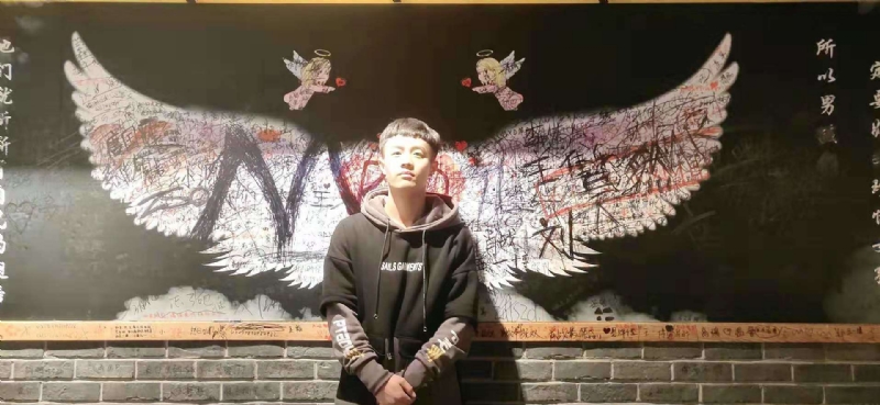 水彩画师的第一张照片--金门交友网