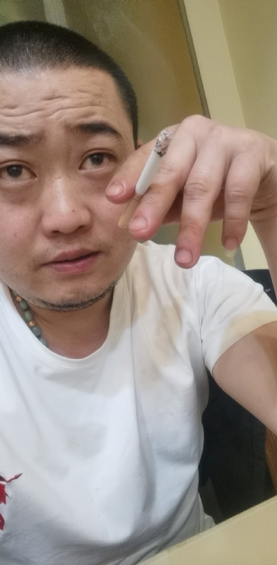 孤独的螃蟹的第一张照片--金门交友网