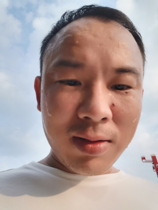 唐老鸭的第一张照片--金门交友网