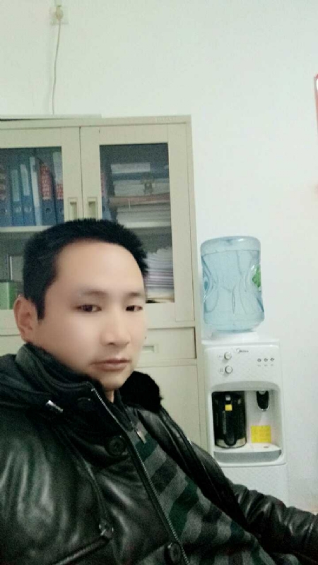 蓝色棒棒糖的第一张照片--金门交友网