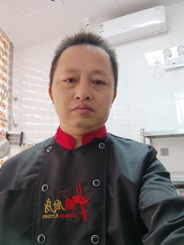 圆梦的第一张照片--金门交友网