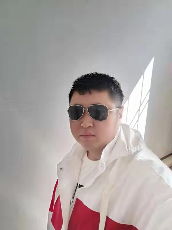 大漠叔叔的第一张照片--金门交友网