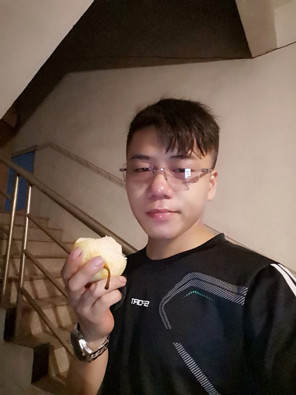 路过的第三张照片--金门交友网