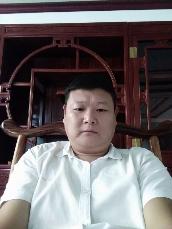 狼图腾的第一张照片--金门交友网