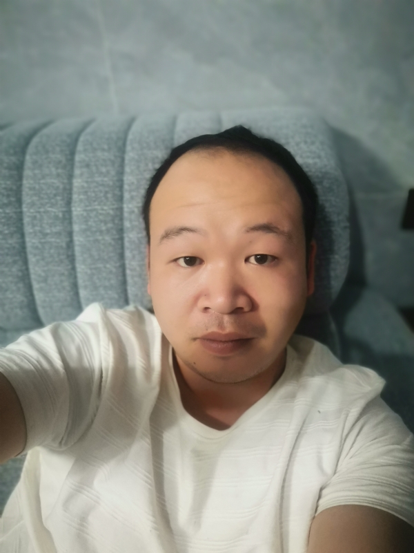 孤独老的第一张照片--金门交友网