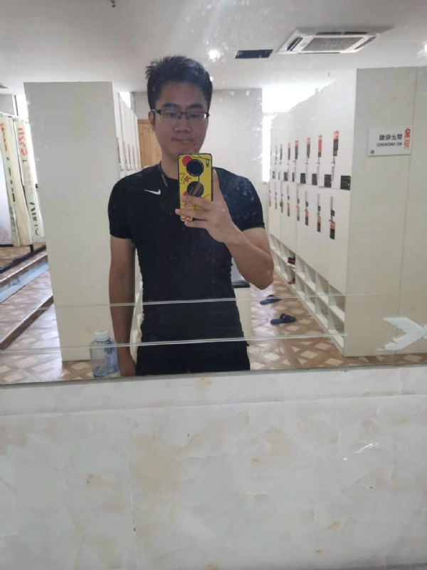 习惯发呆的第一张照片--金门交友网