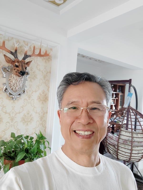 坐看云起时的第一张照片--金门交友网