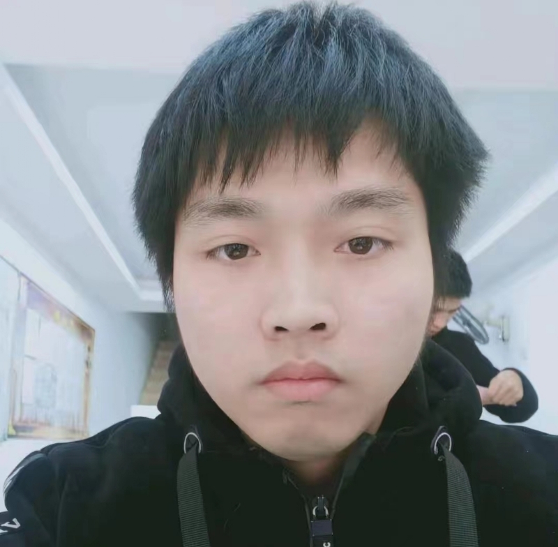 无奋斗不清春的第一张照片--金门交友网