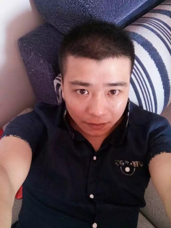 漫步的面包的第一张照片--金门交友网