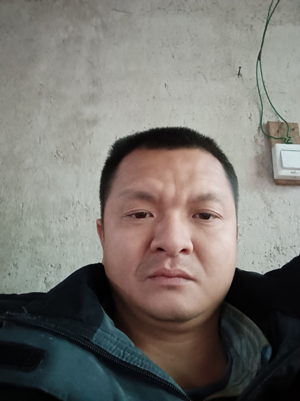兰成龙的第二张照片--金门交友网