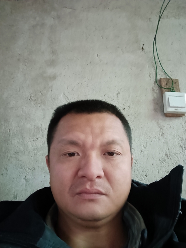 兰成龙的第四张照片--金门交友网