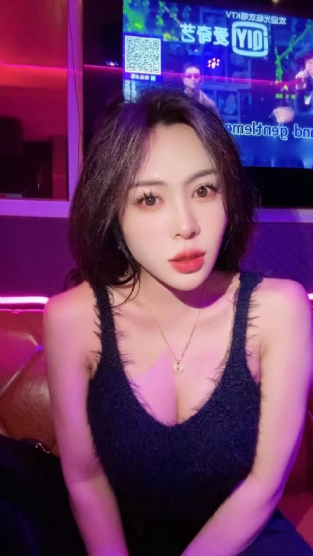 素素可月的第一张照片--金门交友网