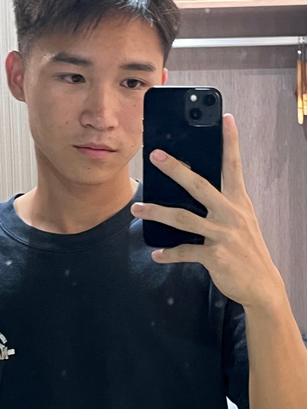 画家的第一张照片--金门交友网